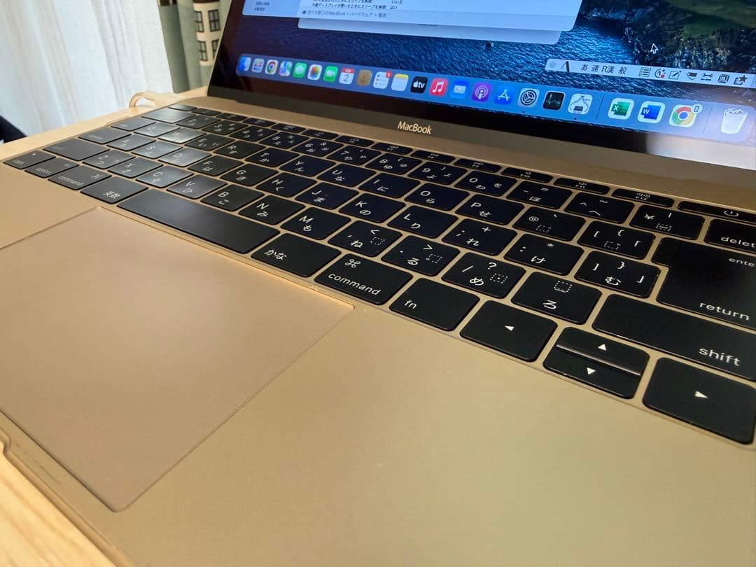 MacBook 12インチ Early 2016 8GB 256GB Gold