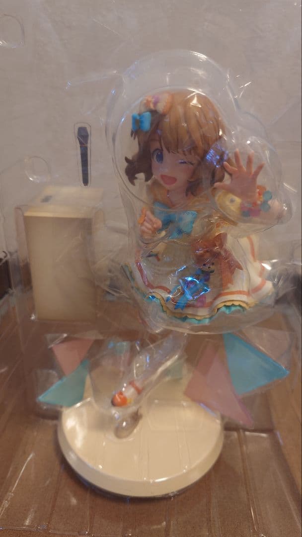 周防桃子 1/7フィギュアおしゃまな女の子ver、コラボグッズまとめ