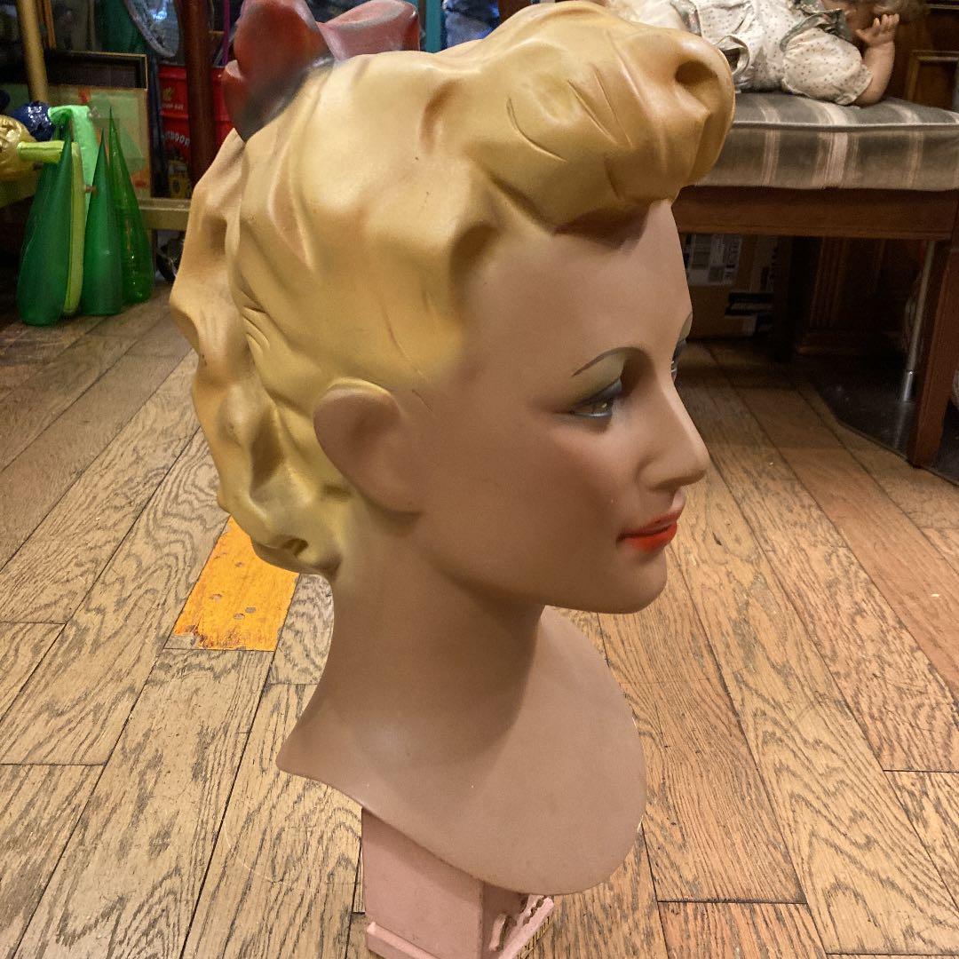 フランス、ACTUAL★女性オブジェ★中古品