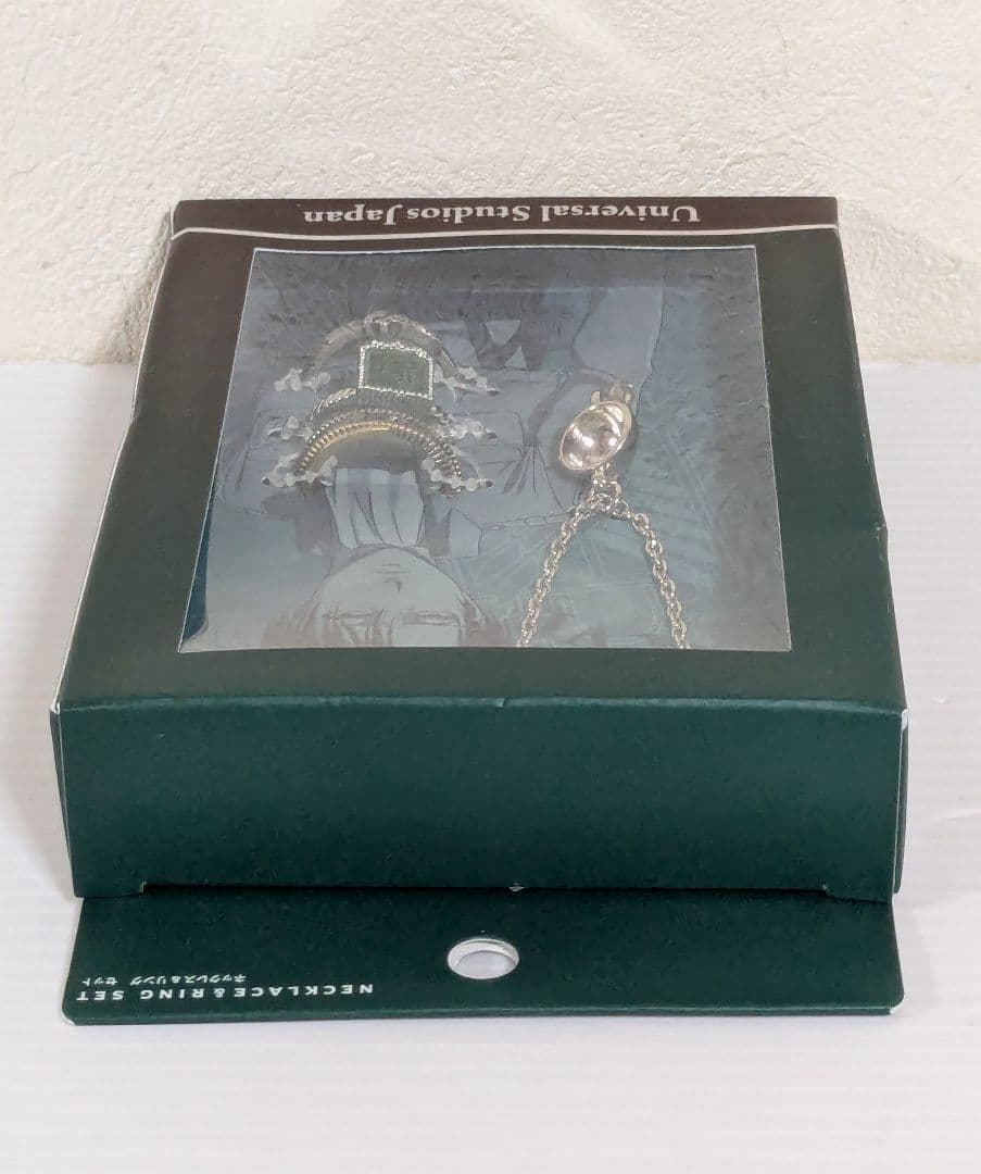 進撃の巨人 × USJ　コラボ　リヴァイ　ネックレス　リング セット