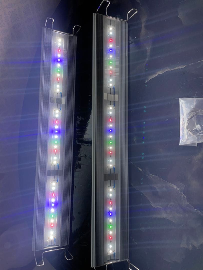 アクロ　トライアングル　グロウ　LEDライト 60cm 用 2本セット