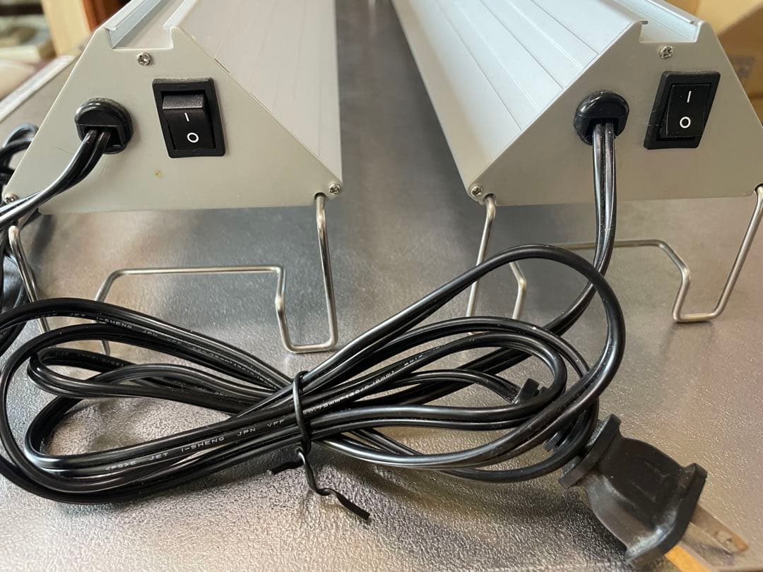 アクロ　トライアングル　グロウ　LEDライト 60cm 用 2本セット