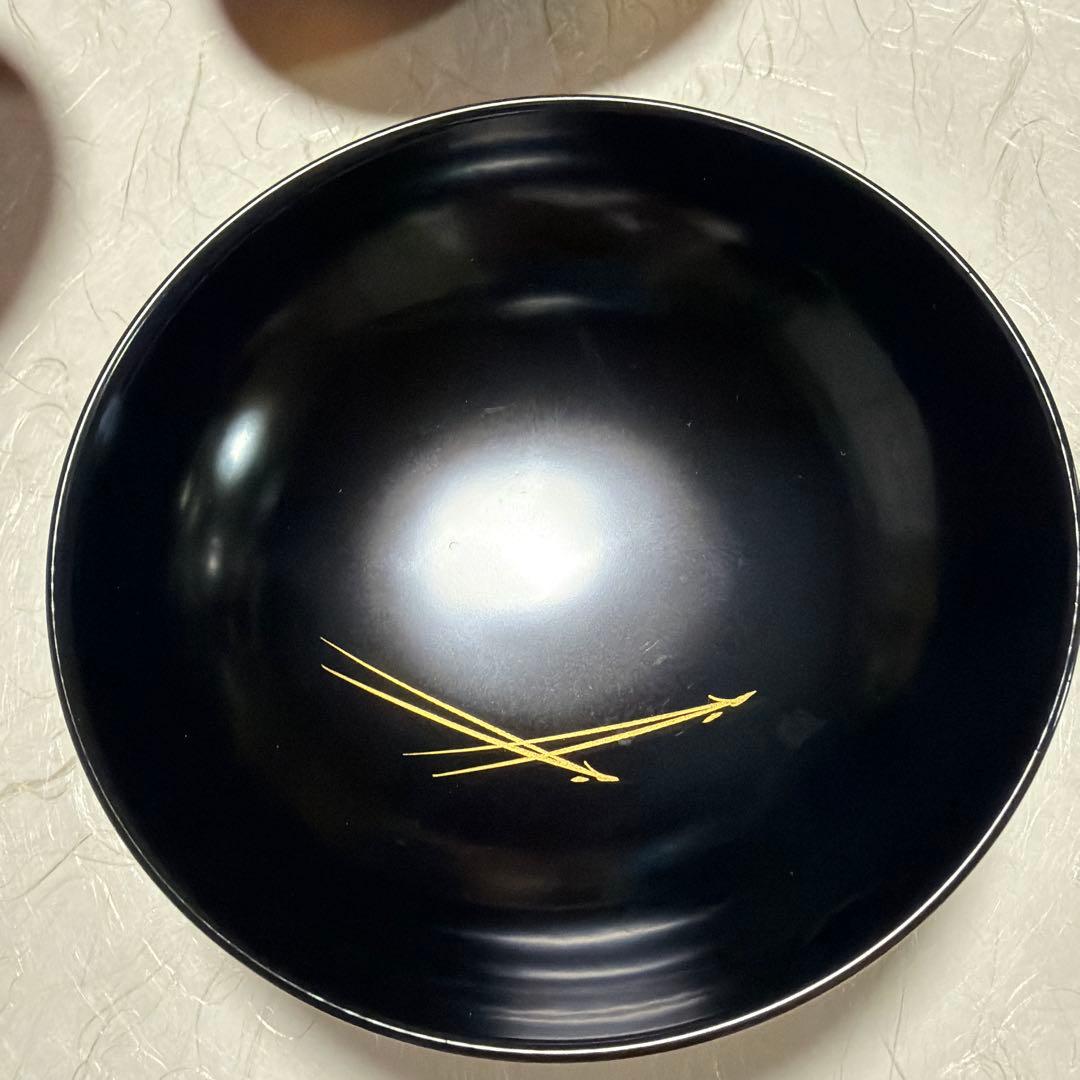 漆器 椀 黒と赤