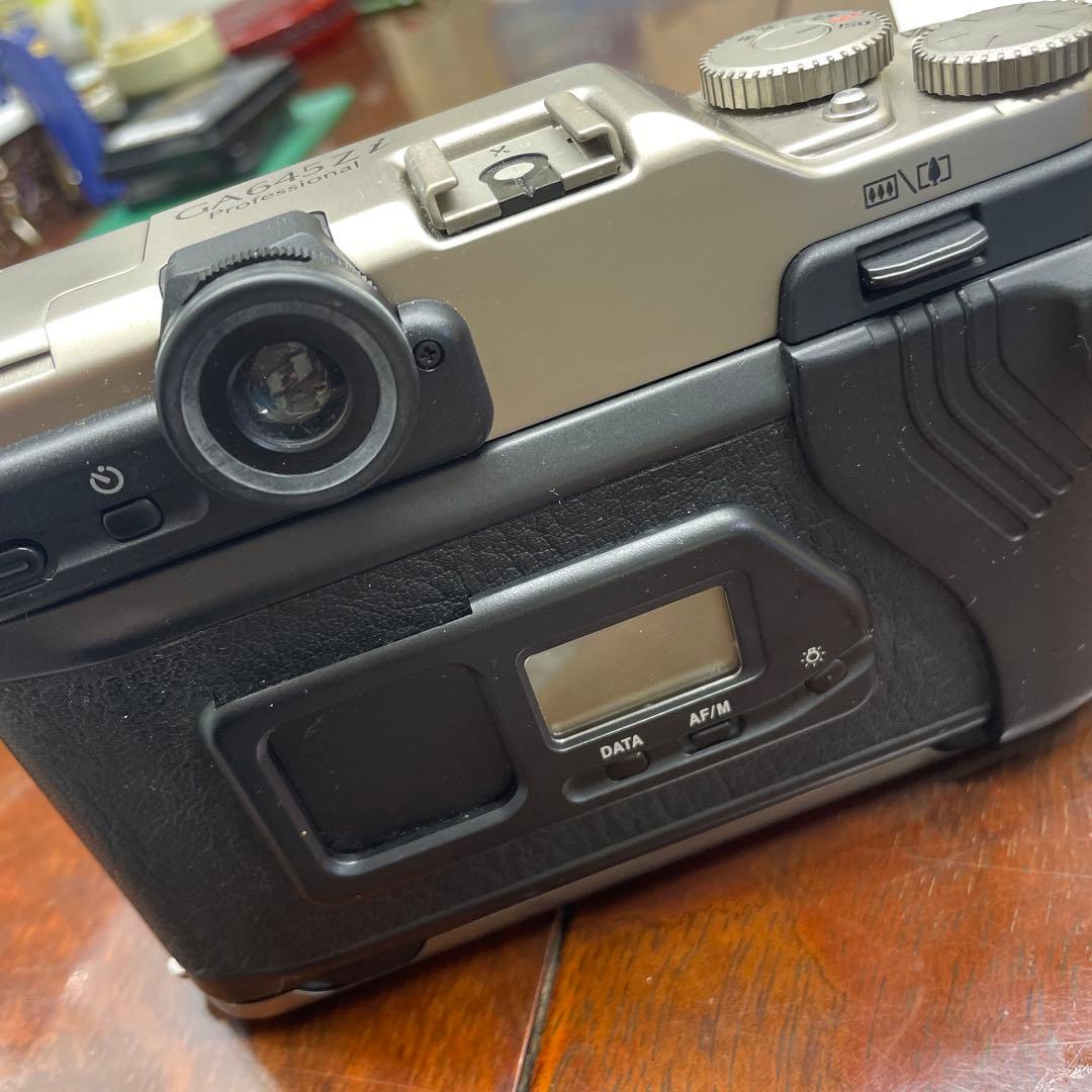 フィルムカメラ FUJIFILM GA645Zi