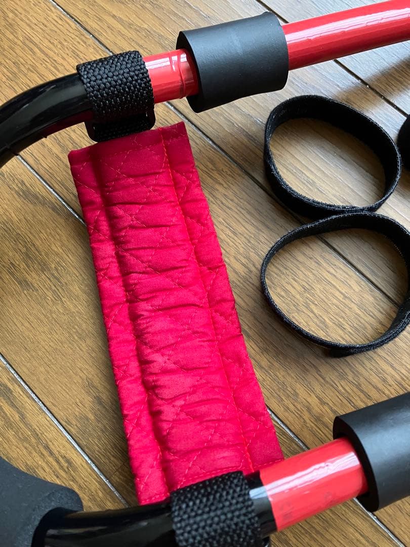 中古♡ワンちゃん4輪　リハビリ　食事補助　犬用車椅子　体制維持　犬の歩行器