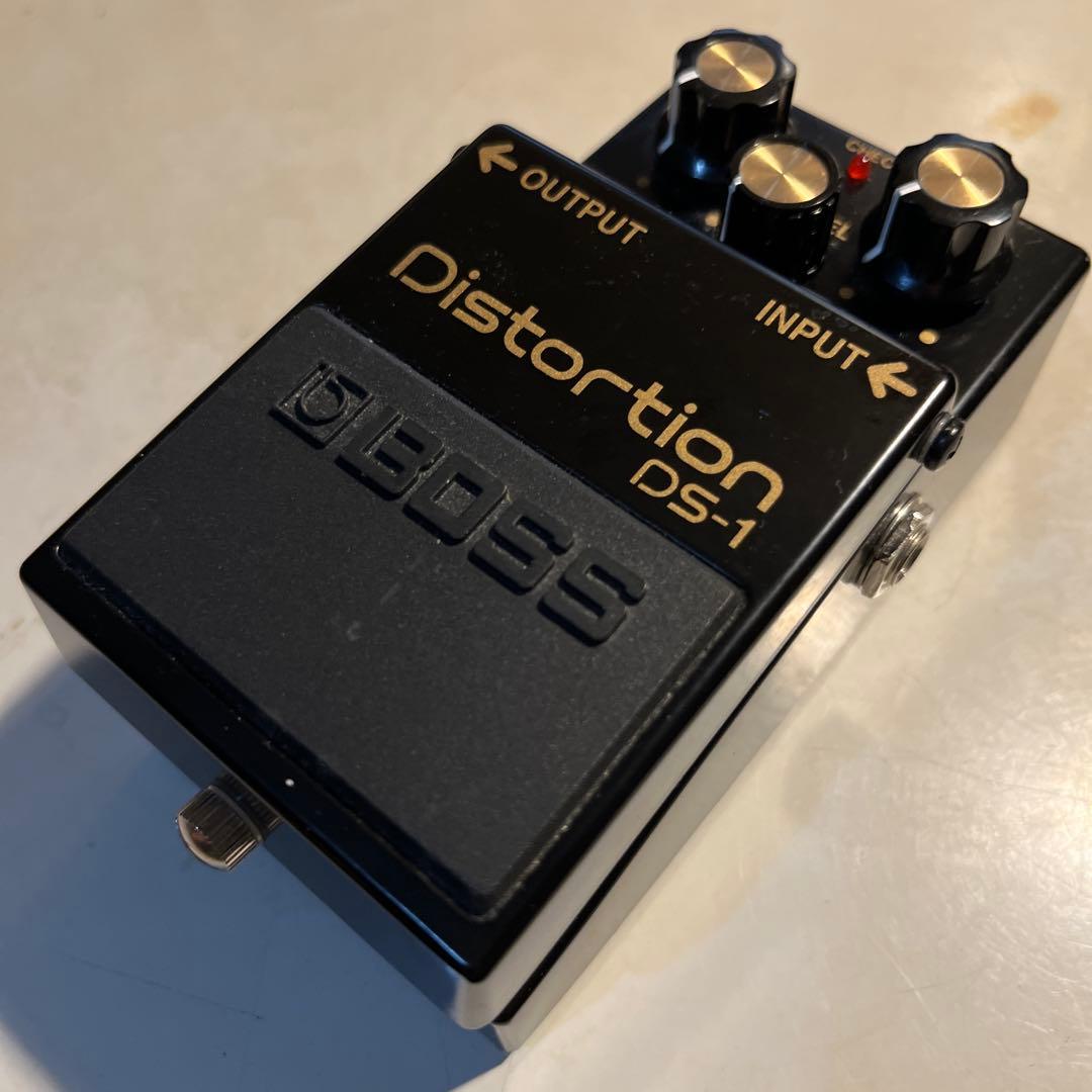 BOSS DS-1 40th 記念モデル