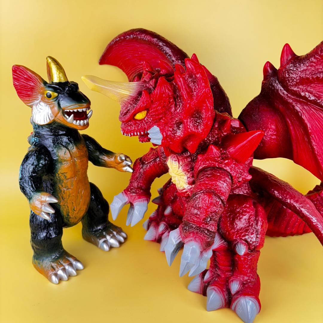 ゴジラ・ストア限定　マルサン × こがねむし　超弩級デストロイア ブルマァク