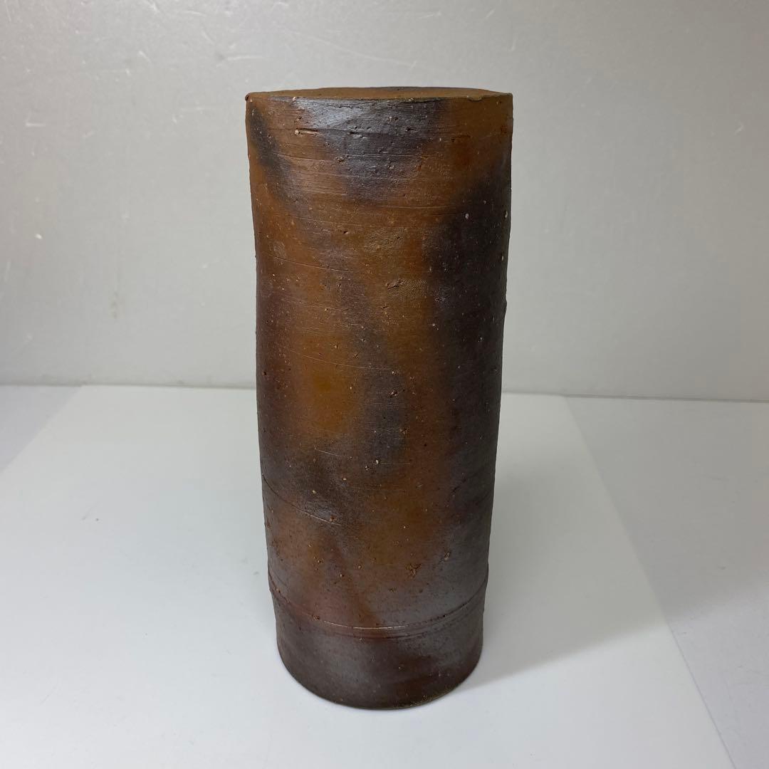 藤原啓　備前筒花入C 共箱　高さ約21.5㎝　タエサ　東さ7-0609②