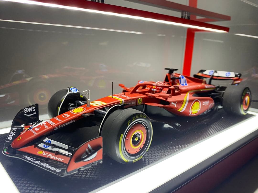1/18 F1ブラーゴ　フェラーリSF-24 C.ルクレール×LED照明ケース