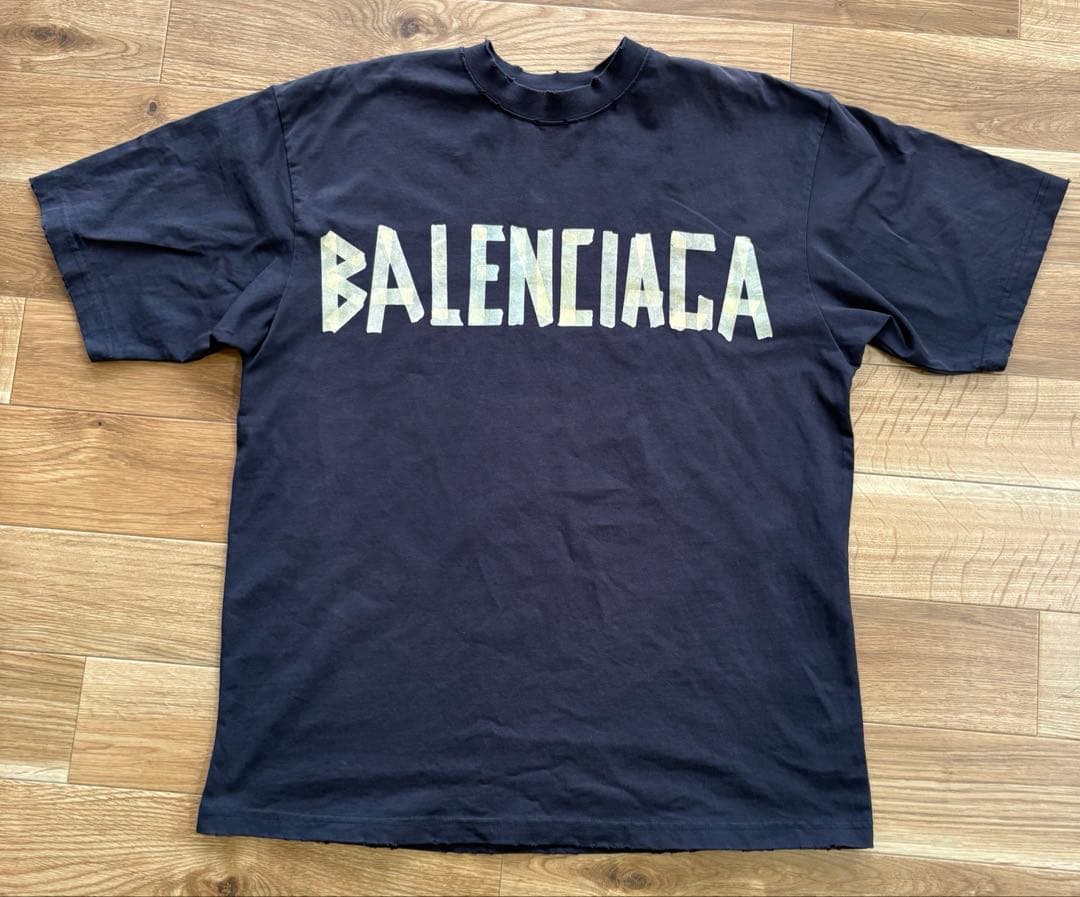 BALENCIAGA バレンシアガ テープロゴTシャツ