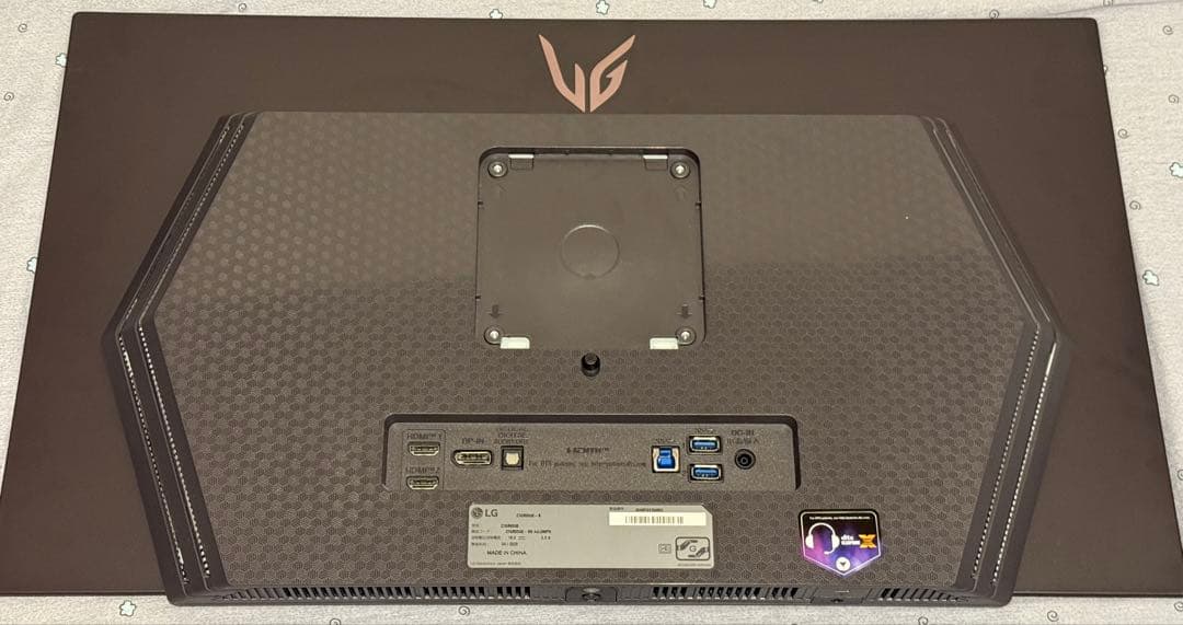 LG ULTRAGEAR 27GR95QE WQHD240hz 有機ELモニター