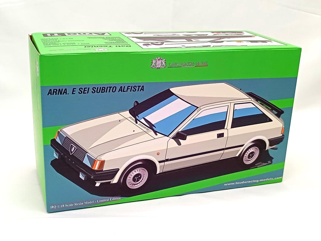 ラウドレーシング1/18 アルファロメオ アルナ 1.3TI 1984 ホワイト