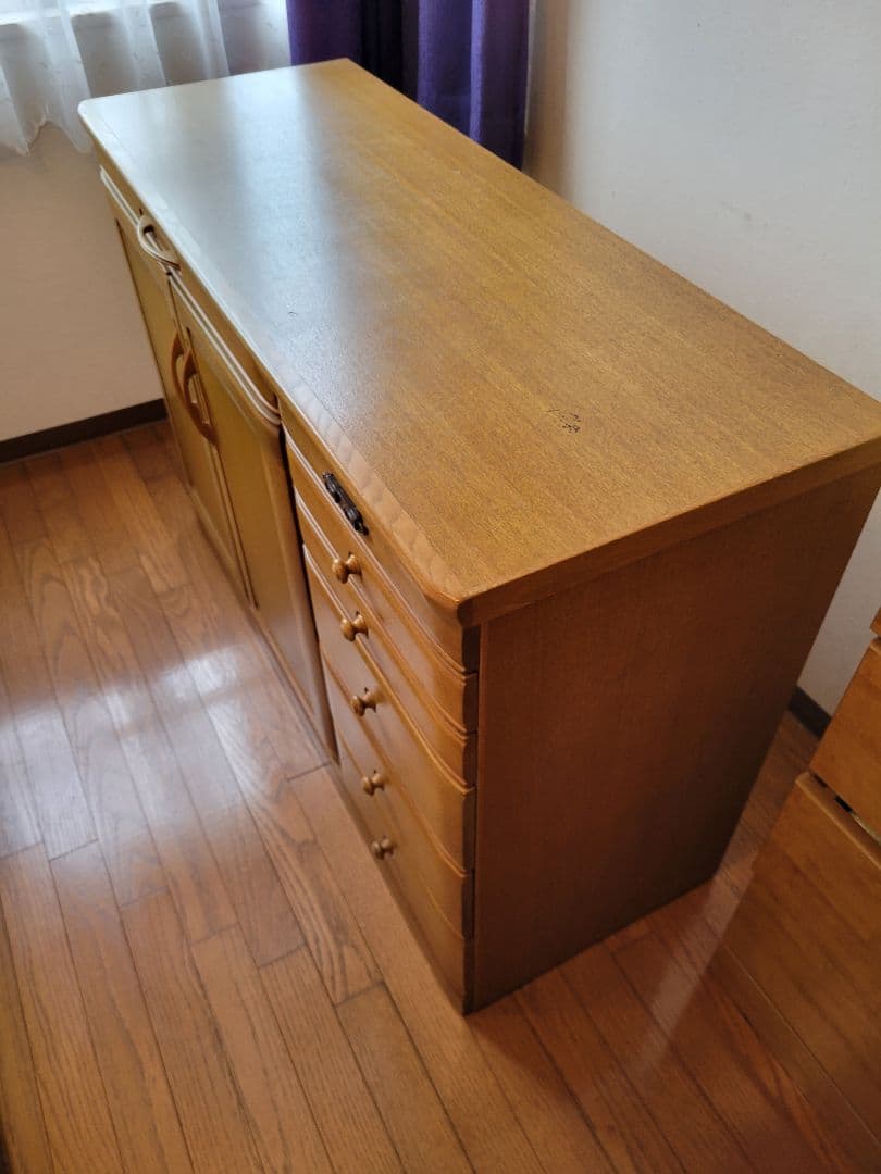 木製チェスト 5つの引き出し付き