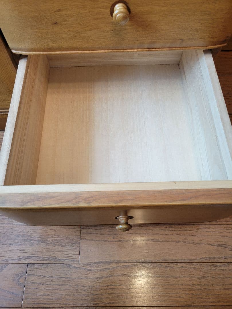 木製チェスト 5つの引き出し付き