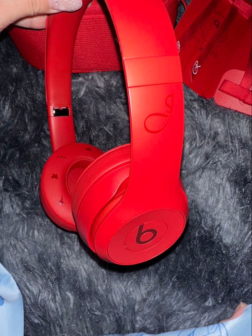 Beats Solo 4Beats x JENNIE☆