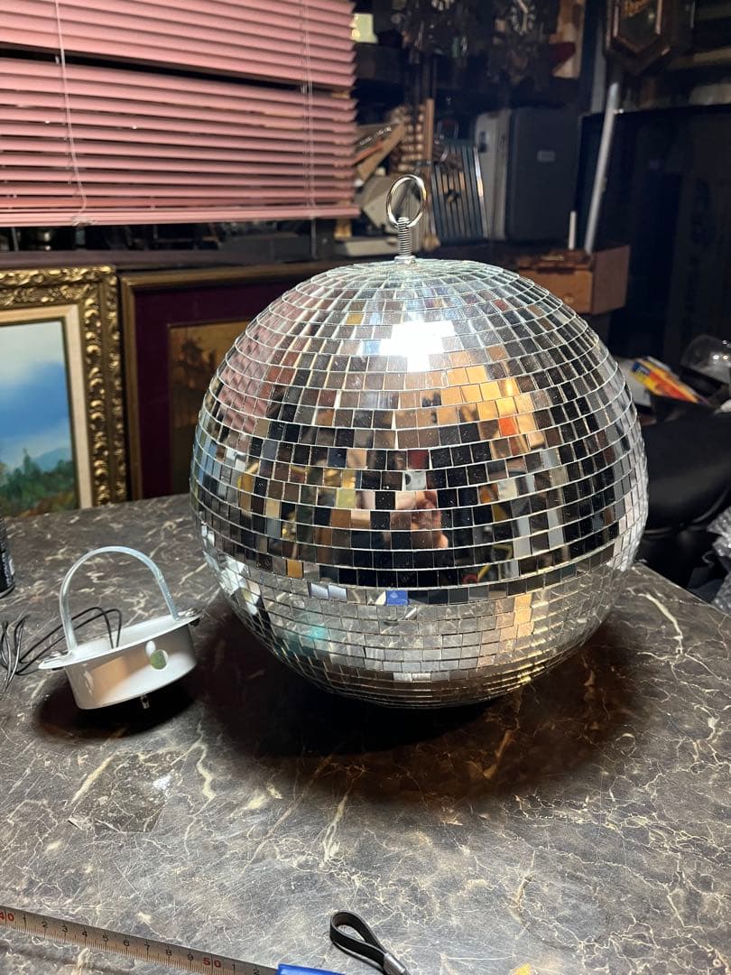 ミラーボウル、ディスコミラーボウル、踊り場、マハラジャ、電動回転ミラーボウル、