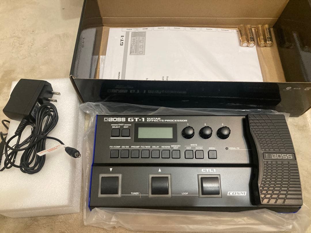 【美品】BOSS GT-1