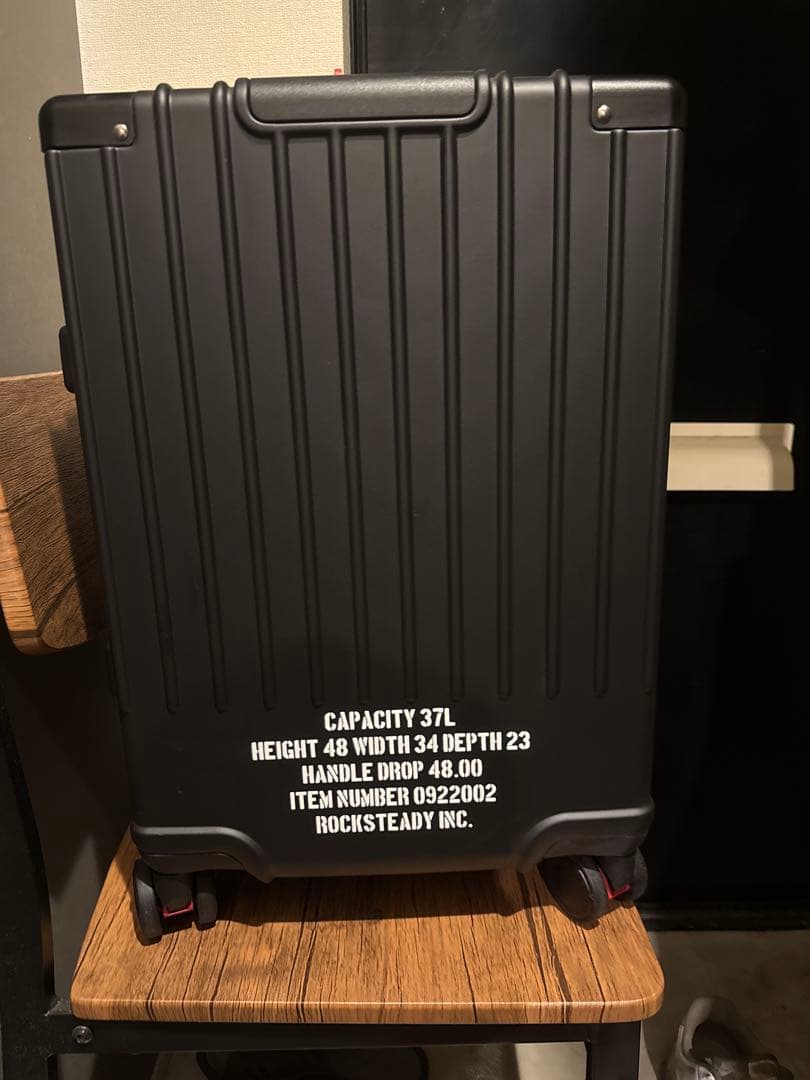ROCKSTEADY INC. キャリーケース 37L