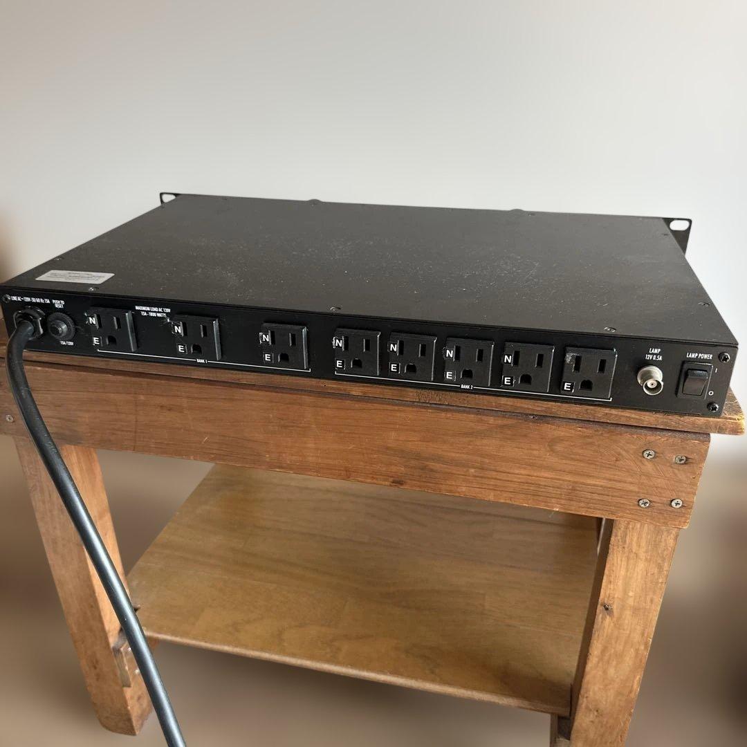 Furman PL-8C 電源タップ 8出力