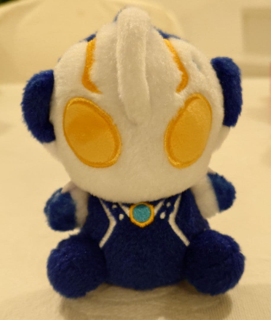 ウルトラマンヒカリ　ふわふわ　モコモコ　ぬいぐるみ