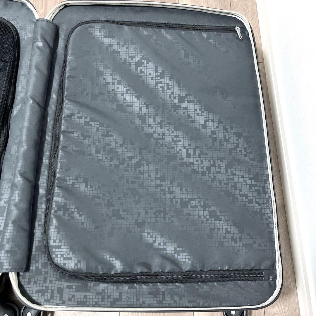 Samsonite エンジェネロ　キャリーケース