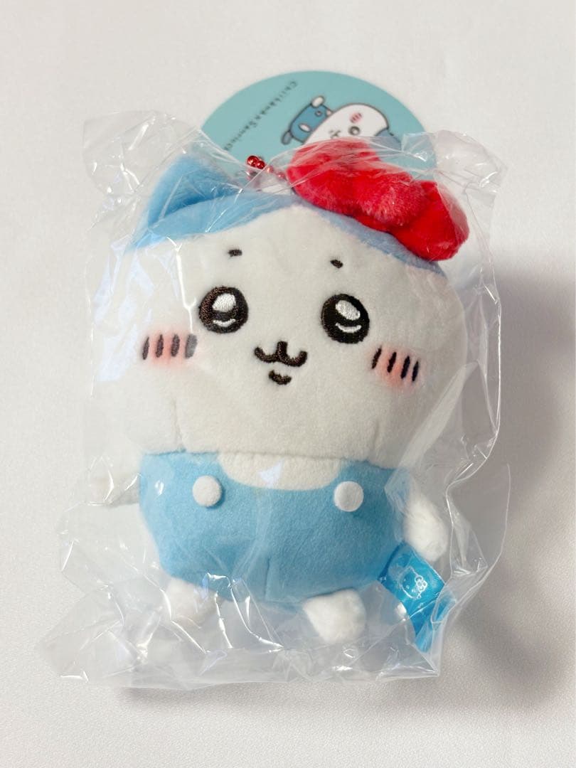 【ちいかわ】サンリオコラボ マスコット 4点セット ちい ハチ モモンガ