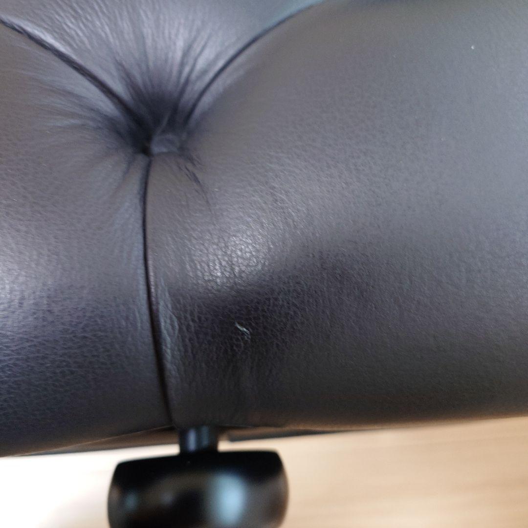 スタインウェイ純正コンサートピアノイス　BC-39ロゴ入り