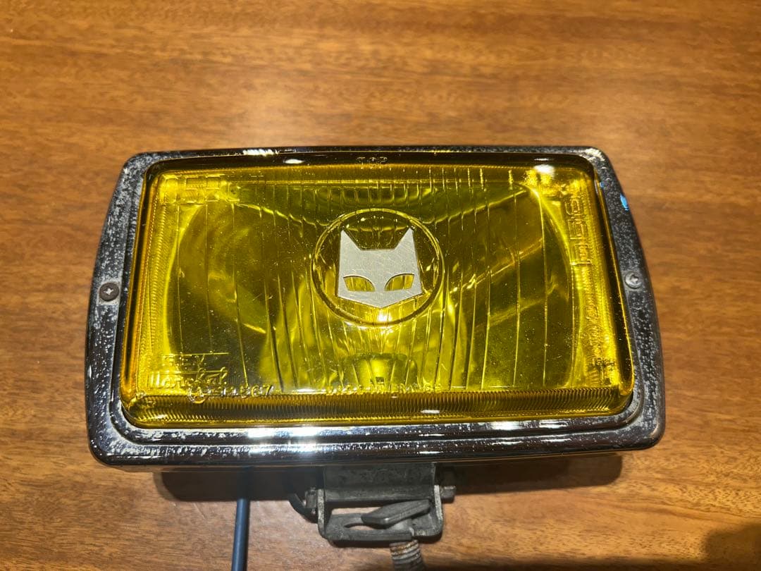 当時物マーシャルイエローレンズ 長方形ライト 猫ロゴ付き