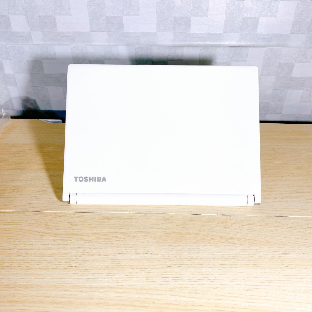 13,3インチ/SSD500GB/メモリ8GB/Corei3/薄型ノートパソコン