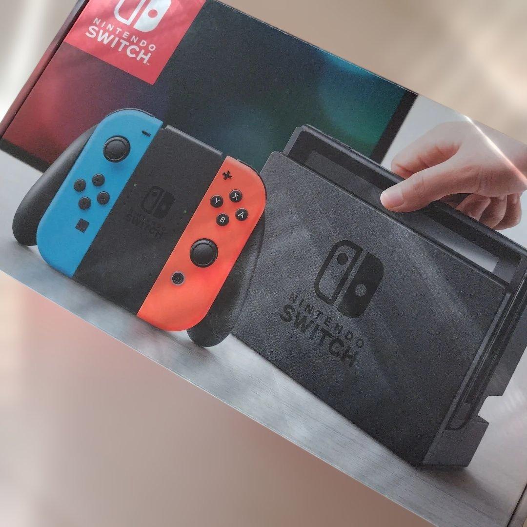 Nintendo Switch 本体　任天堂