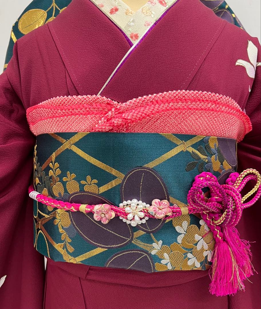 振り袖　フルセット　長襦袢付　赤　金彩加工　パールトーン　刺繍入り　522
