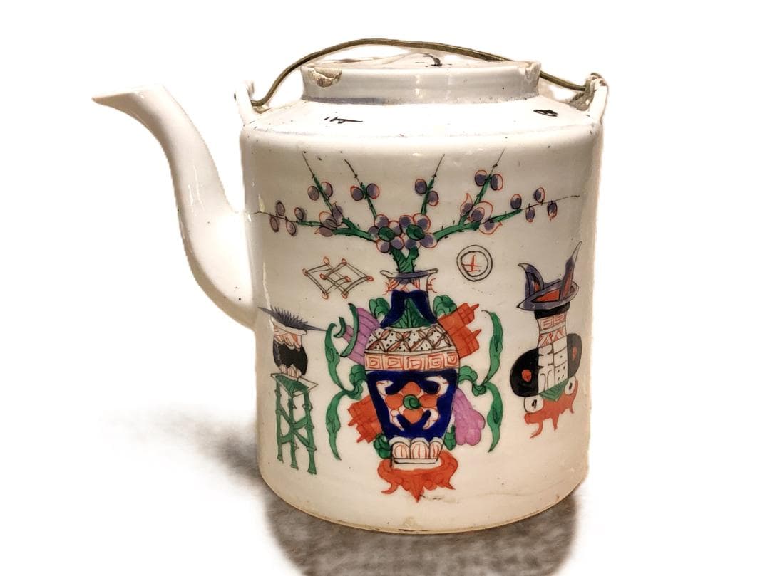 【 清朝水注 】　粉彩色絵　古玩封荘