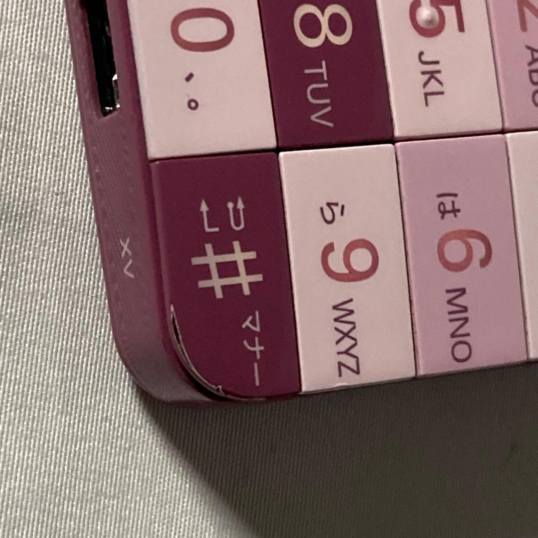 携帯電話本体 infobar xv CHERRY BERRY