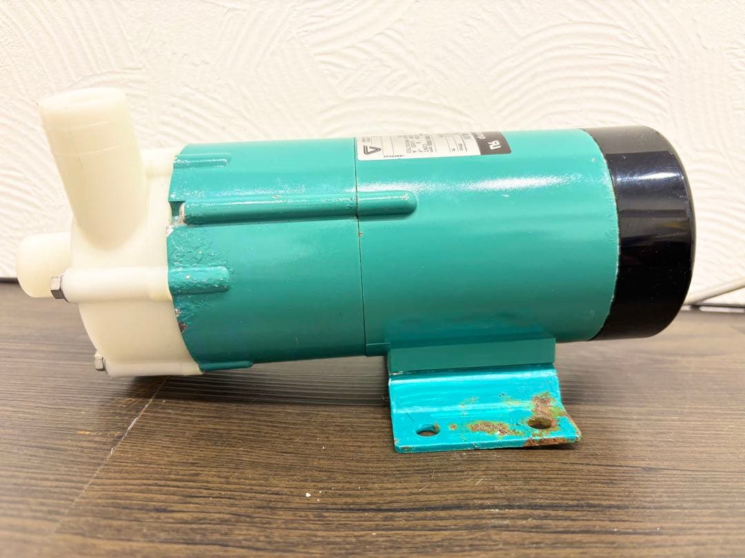 イワキ　マグネットポンプ　「レイシー 551相当」