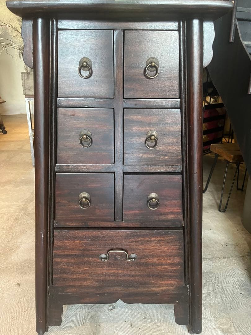 ヴィンテージチェスト　薬箪笥
