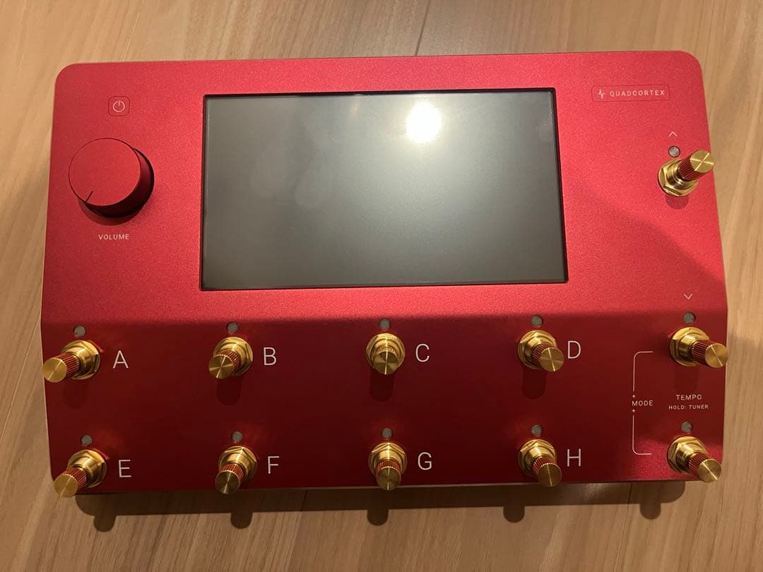 Quad Cortex Limited Edition Red/Gold おまけ