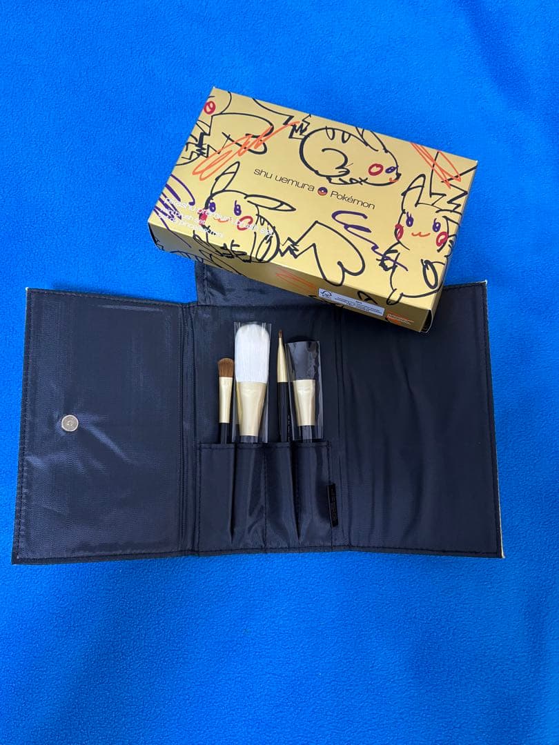 【新品】シュウウエムラ ポケモン　メイクブラシセット