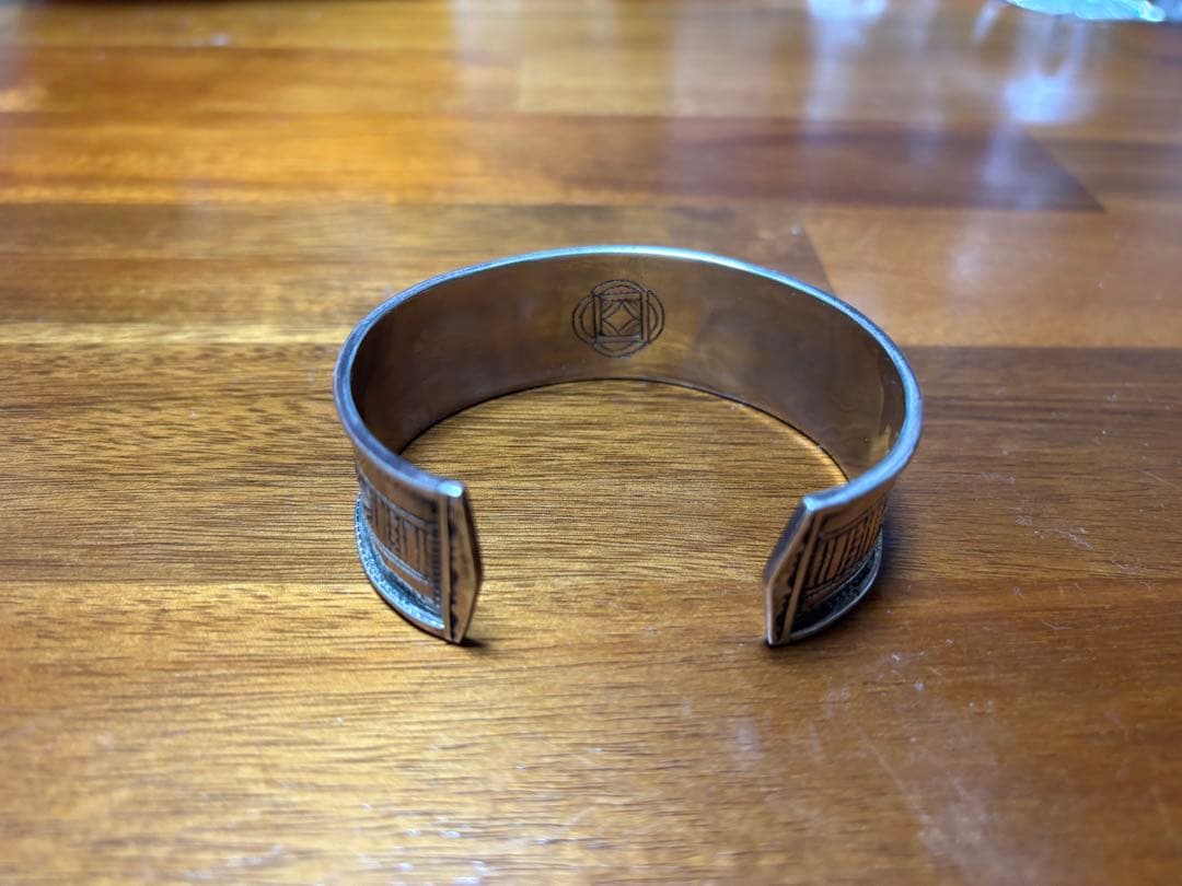 トゥアレグ族　シルバー　バングル　本物