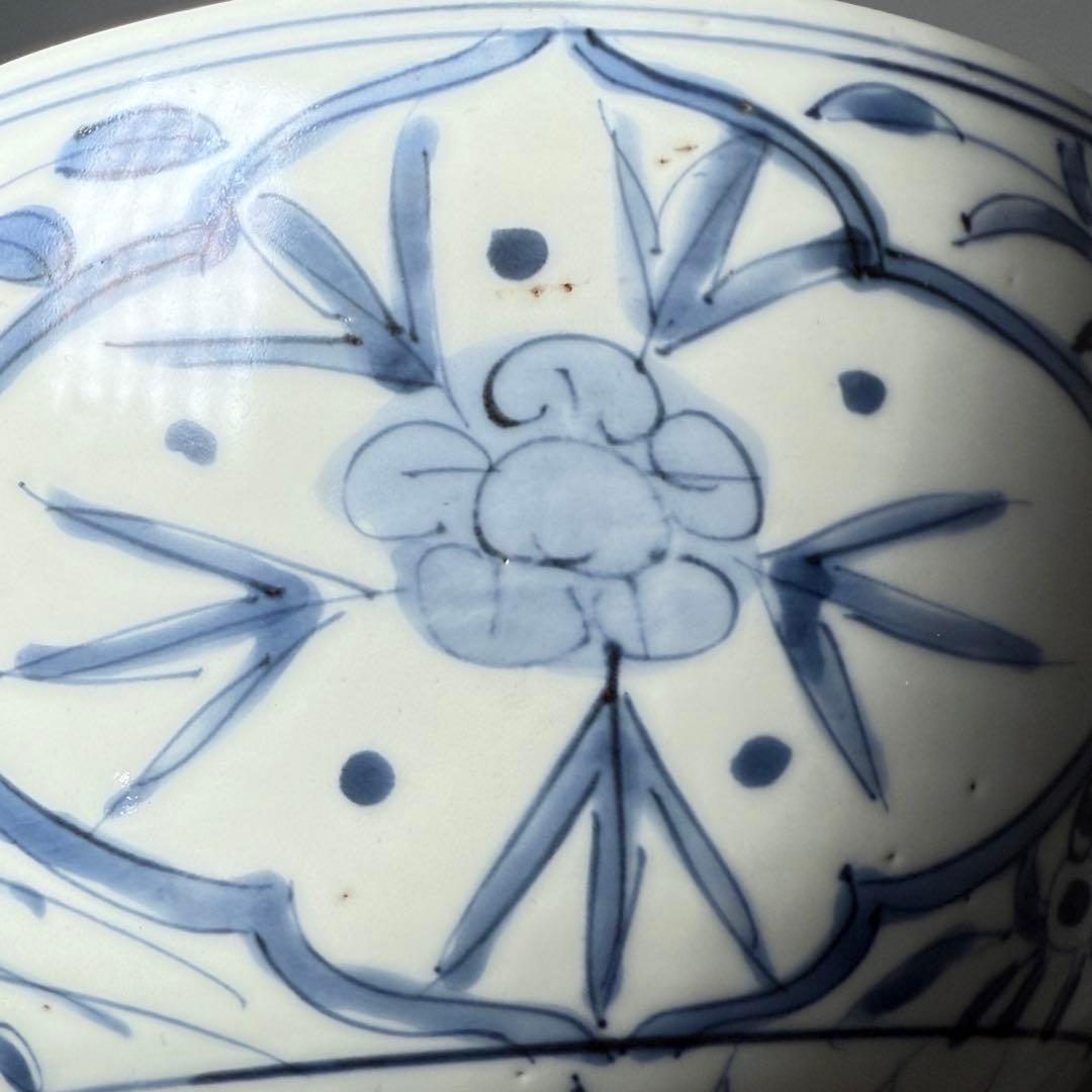 古伊万里　染付牡丹唐草文鉢　1600年代後半　薄造　上品な呉須　器を楽しむ