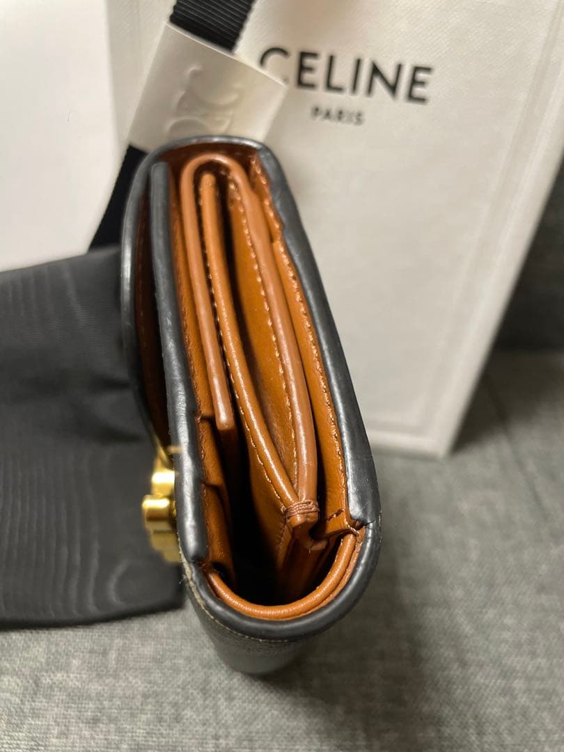 CELINE 財布 スモール フラップウォレット トリオンフキャンバス セリーヌ