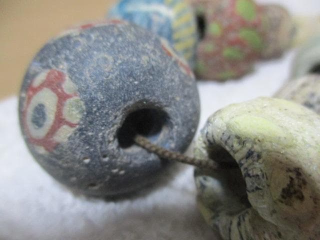 初期トンボ玉等沢山　超貴重　Q59-2