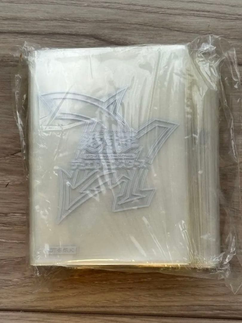（新品未開封）遊戯王銀ロゴスリーブ
