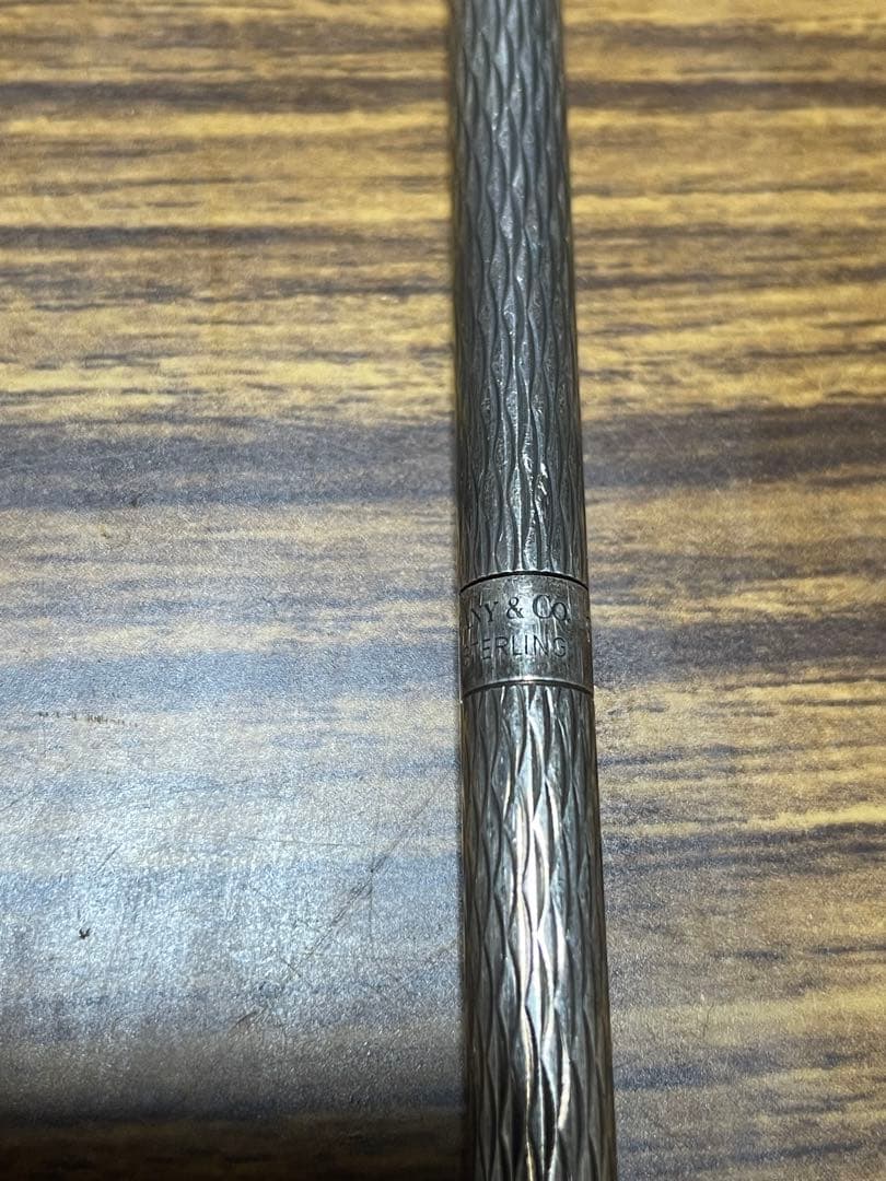 TIFFANY&CO. ツイストパターンのボールペン