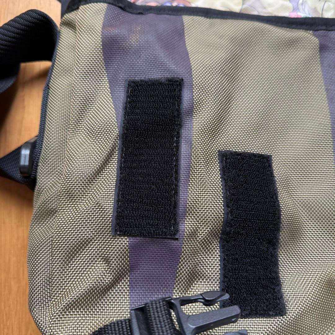 超希少　廃盤　ジブリ美術館限定　紅の豚　メンセンジャーバッグ　L マンマユート団