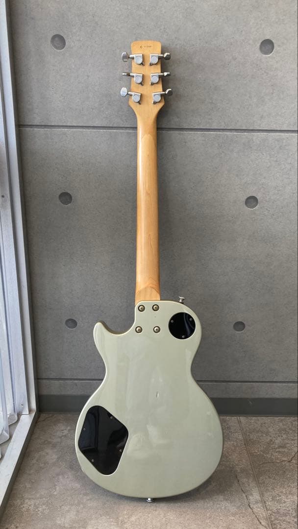 シャーベル Charvel Refinement ギター