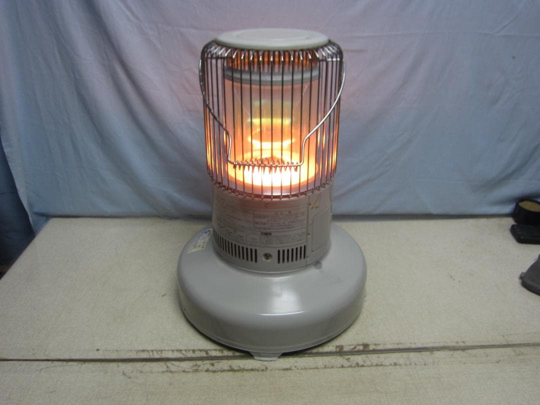 【S9690】石油ストーブ クリーニング済 トヨトミ RB-25D