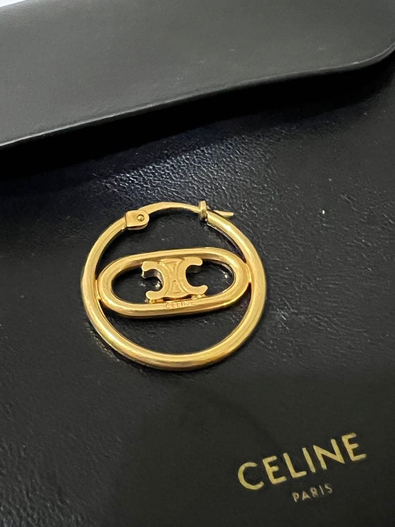 セリーヌ　ピアス(片耳)