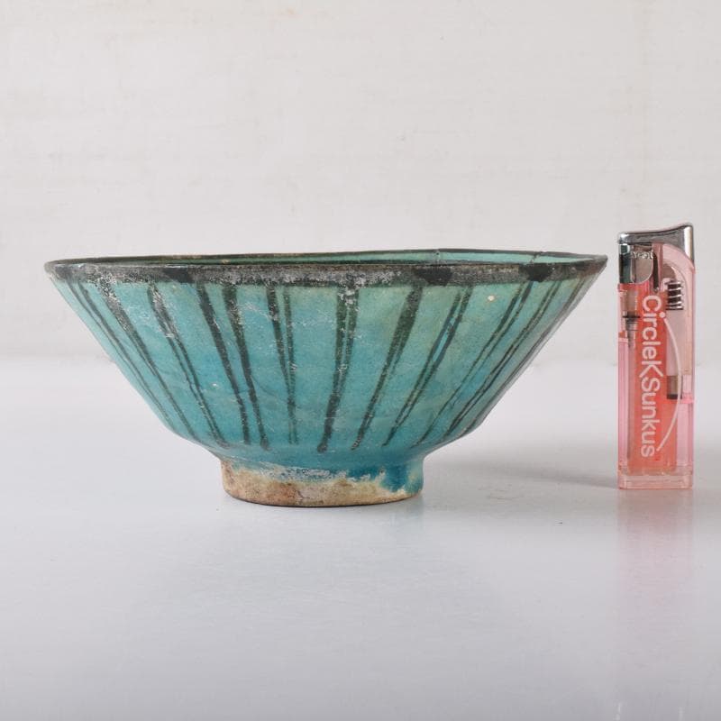 ペルシャ陶器　二シャプール出土　十世紀　青釉黒彩鉢　時代箱付　V　R8419