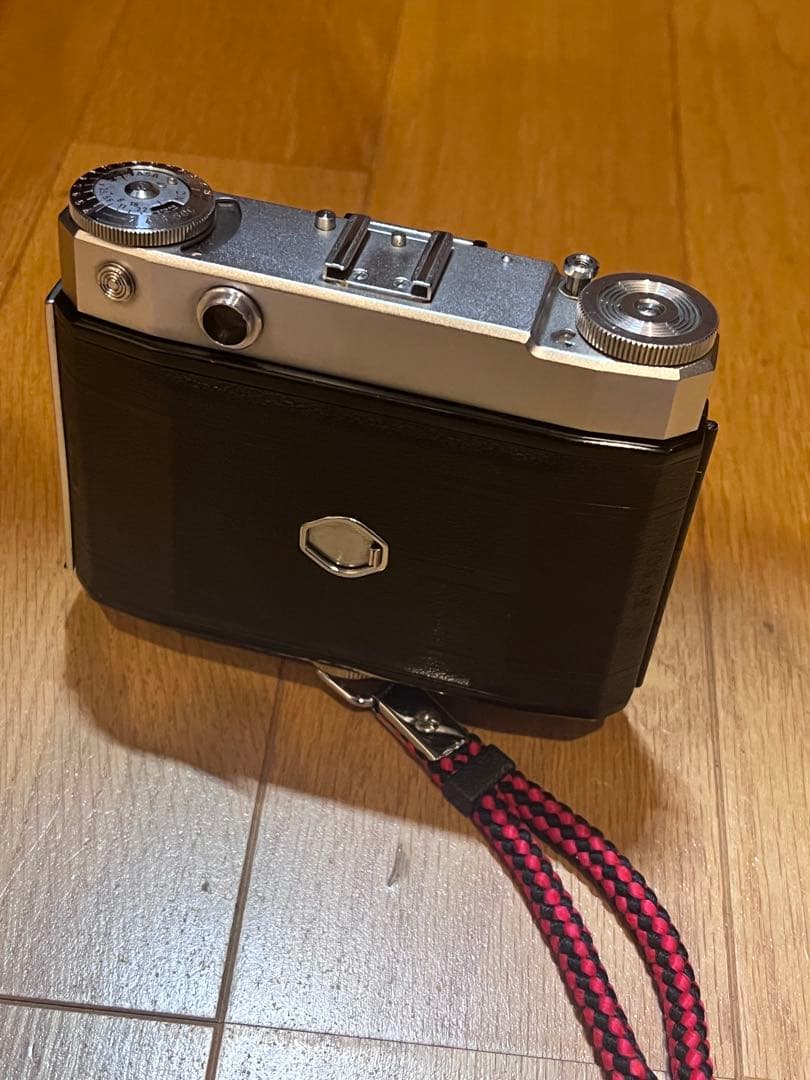 Zeiss Ikon Super Ikonta 6x6カメラ