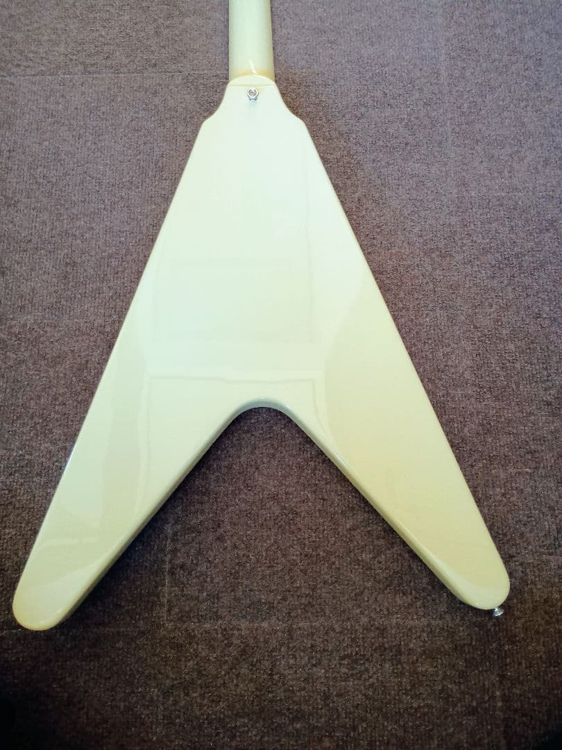 （今週末まで）EdwardsフライングV　E-FV-120D